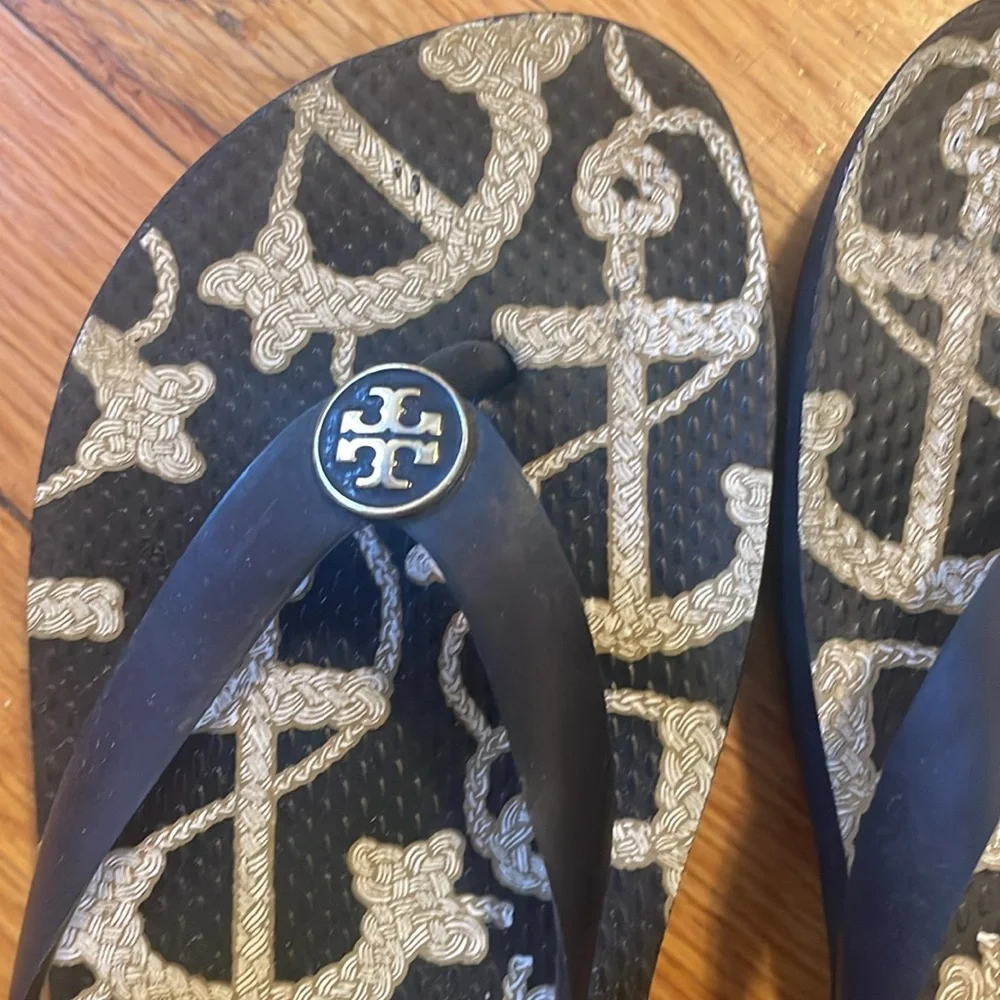 Tory Burch Black Anchor Print Flip Flops